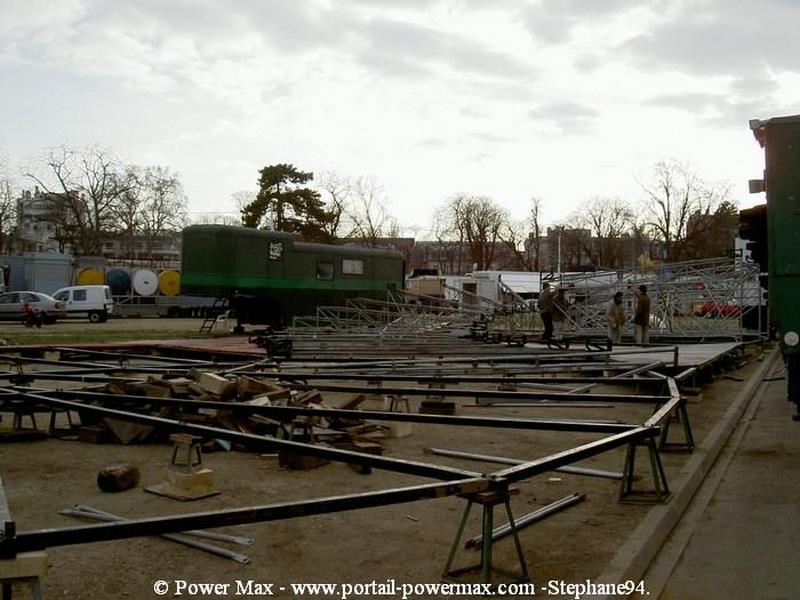 Foire-du-Trone-2005-montage-2005-184