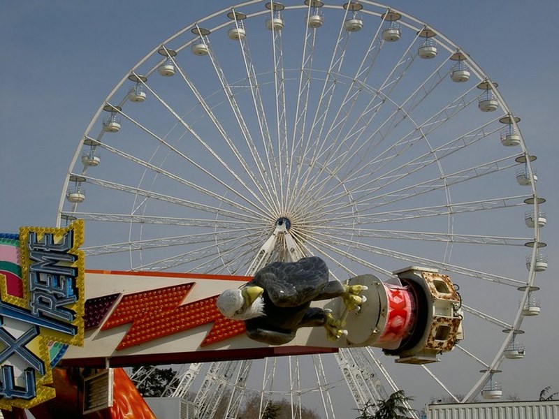 Foire-du-Trone-2005-montage-2005-286