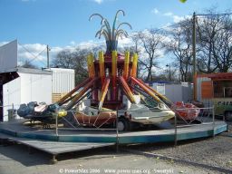 Paris-Foire-du-Trone-2006-190