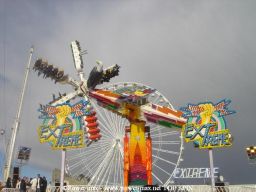 Paris-Foire-du-Trone-2006