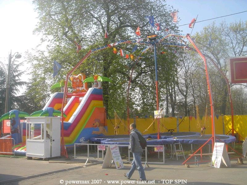 Paris-Foire-Du-Trone-2007-122