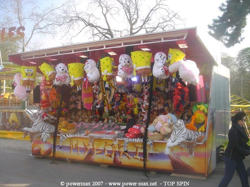 Paris-Foire-Du-Trone-2007-131