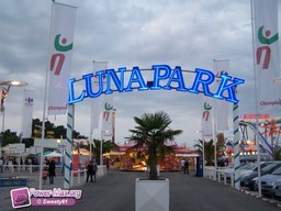 La-Palmyre-Luna-Park-2009