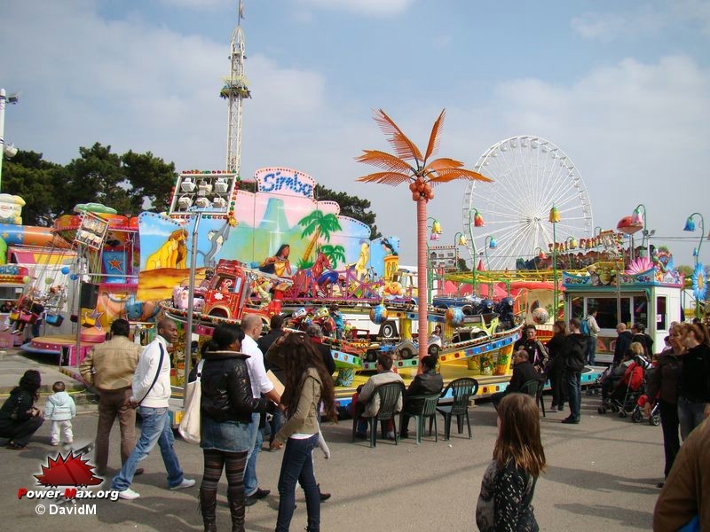 Paris-Foire-du-Trone-2009-124