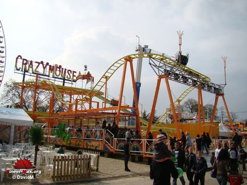 Paris-Foire-du-Trone-2009-158