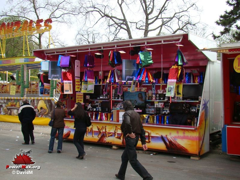 Paris-Foire-du-Trone-2009-196