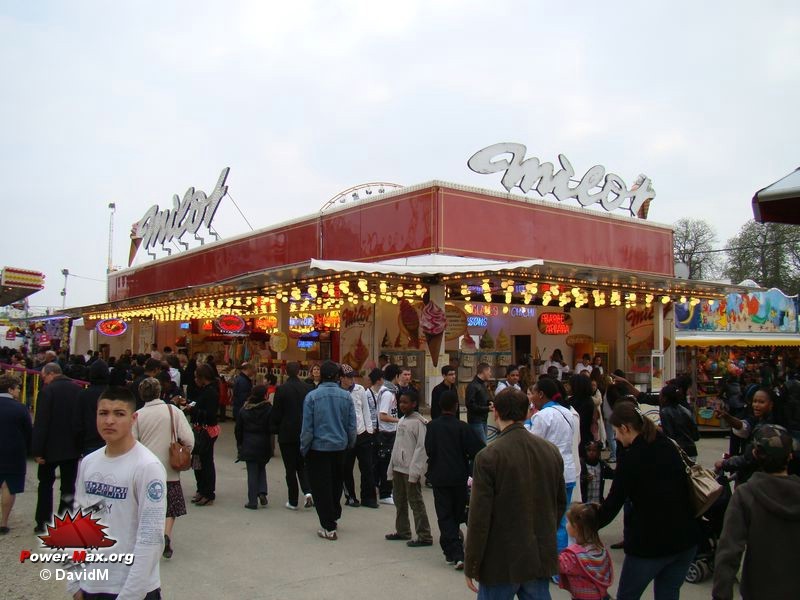 Paris-Foire-du-Trone-2009-227