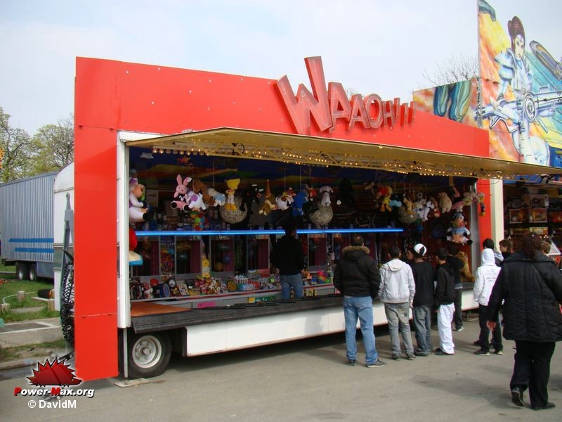 Paris-Foire-du-Trone-2009-64