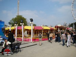 Paris-Foire-du-Trone-2009-114
