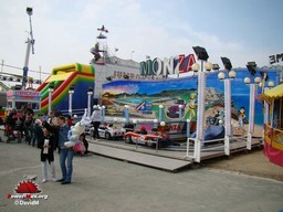 Paris-Foire-du-Trone-2009-117