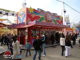 Paris-Foire-du-Trone-2009-121