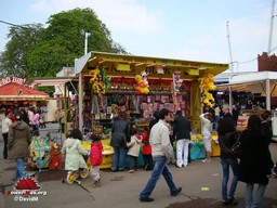 Paris-Foire-du-Trone-2009-180