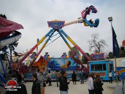 Paris-Foire-du-Trone-2009-212