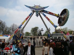 Paris-Foire-du-Trone-2009-215
