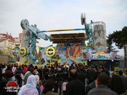 Paris-Foire-du-Trone-2009-220