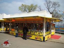 Paris-Foire-du-Trone-2009-60