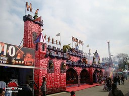 Paris-Foire-du-Trone-2009-78