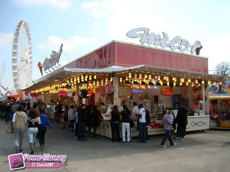 Paris-Foire-du-Trone-2010-185