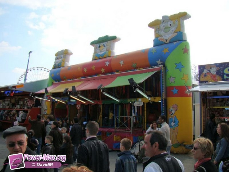 Paris-Foire-du-Trone-2010-186
