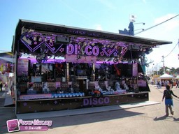 Paris-Foire-du-Trone-2010-107