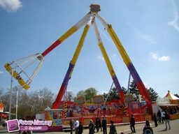 Paris-Foire-du-Trone-2010-114