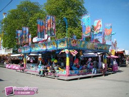 Paris-Foire-du-Trone-2010-118