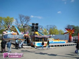 Paris-Foire-du-Trone-2010-120