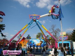 Paris-Foire-du-Trone-2010-125