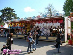 Paris-Foire-du-Trone-2010-139