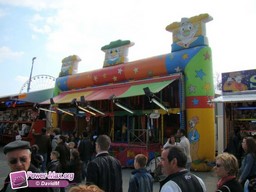 Paris-Foire-du-Trone-2010-186