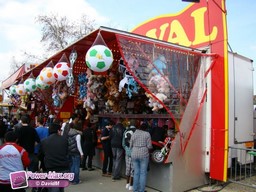Paris-Foire-du-Trone-2010-190