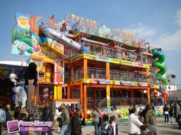 Paris-Foire-du-Trone-2010-198