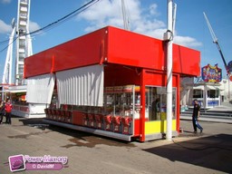 Paris-Foire-du-Trone-2010-43
