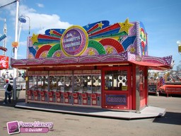 Paris-Foire-du-Trone-2010-46