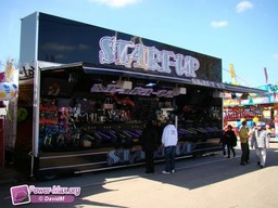 Paris-Foire-du-Trone-2010-57