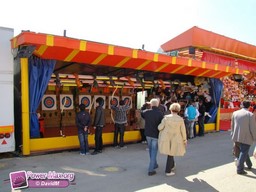 Paris-Foire-du-Trone-2010-60