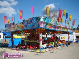Paris-Foire-du-Trone-2010-62