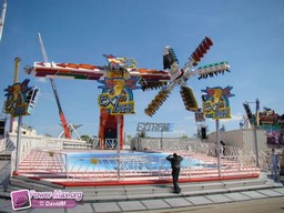 Paris-Foire-du-Trone-2010-71
