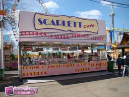 Paris-Foire-du-Trone-2010-75