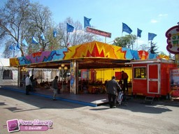 Paris-Foire-du-Trone-2010-82