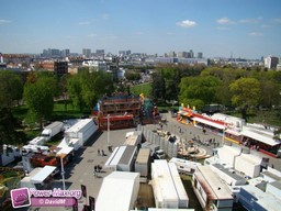 Paris-Foire-du-Trone-2010-96