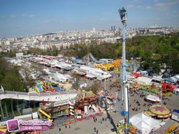 Paris-Foire-du-Trone-2010-97