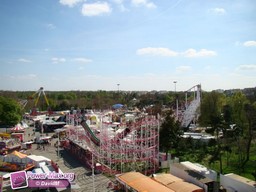 Paris-Foire-du-Trone-2010-98