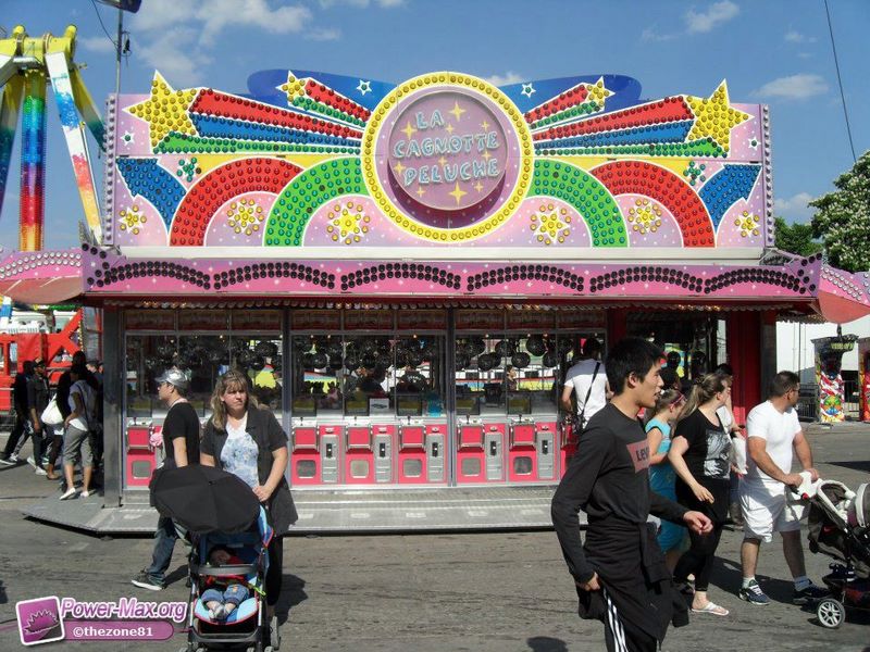 Paris-Foire-du-Trone-2011-115