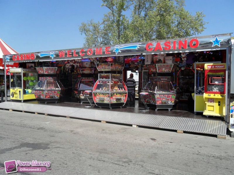 Paris-Foire-du-Trone-2011-119