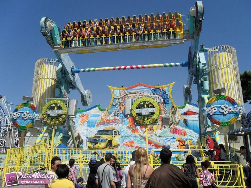 Paris-Foire-du-Trone-2011-98