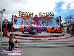 Paris-Foire-du-Trone-2012-24