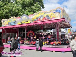 Paris-Foire-du-Trone-2012-78