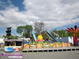 Paris-Foire-du-Trone-2012-80